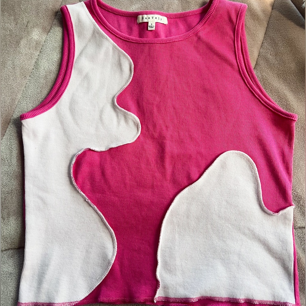 Lane 201 Pink Swirl Tank Top!